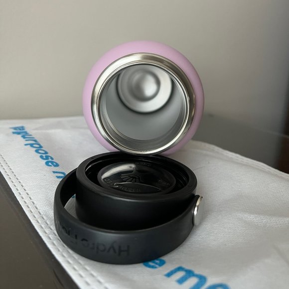 Hydro Flask Water Bottle - 40 fl.oz. Lilac. - Picture 3 of 5